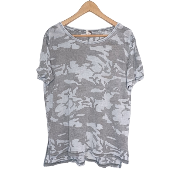 We The Free Camo Print Sz S Cotton Blend Oversized Boho Top - Picture 2 of 12